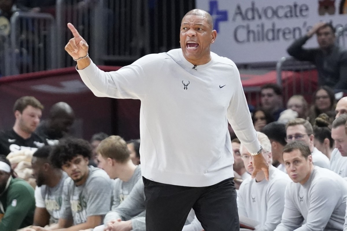 Milwaukee Bucks head coach Doc Rivers 